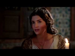 En El Sultán los padres de Hürrem se consumen y recupera el poder