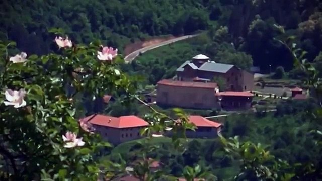 Beogradski sindikat i Etno grupa Trag - Dogodine u Prizrenu