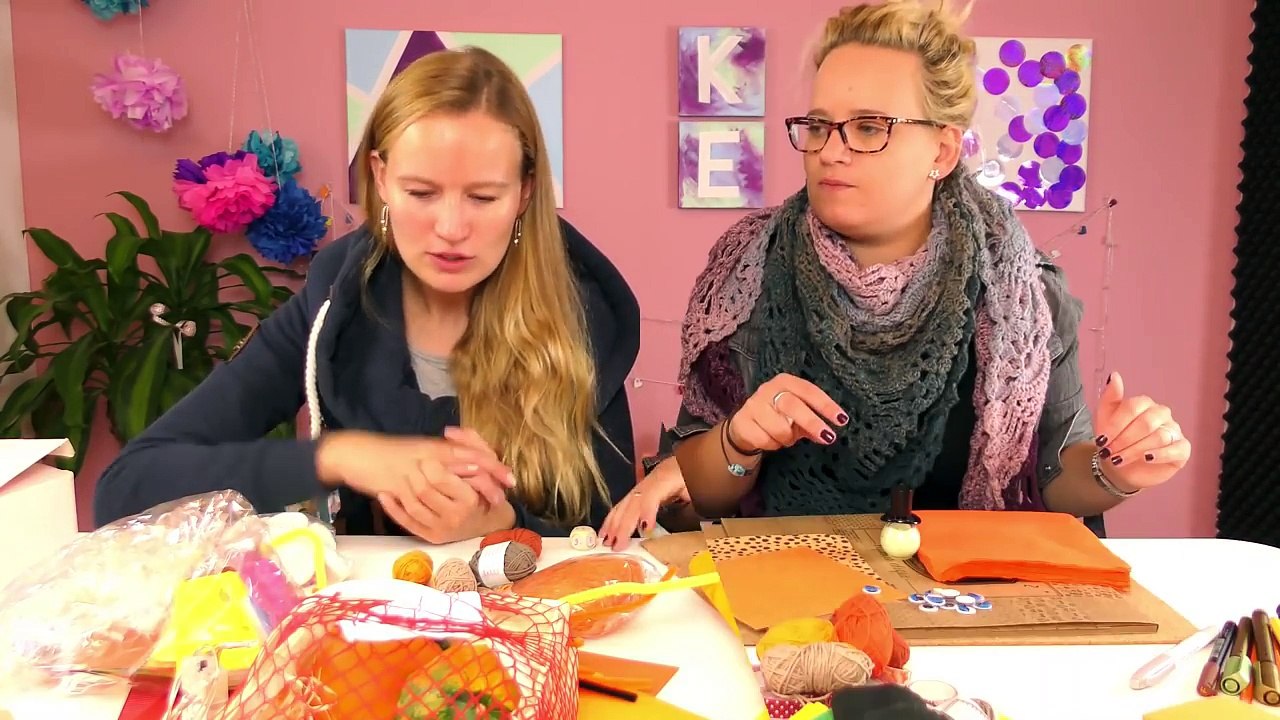 Halloween DEKO DIY CHALLENGE mit Eva & Kathi | Wer bastelt Halloweendeko in 10 Minuten? Inspiration