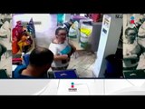 Video de un pájaro ¡robando un billete! | Noticias con Francisco Zea