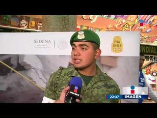 Homenaje a soldados mexicanos en una función de lucha libre