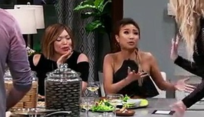 Kocktails With Khloe S1E12-S 1 E 12-s01e12