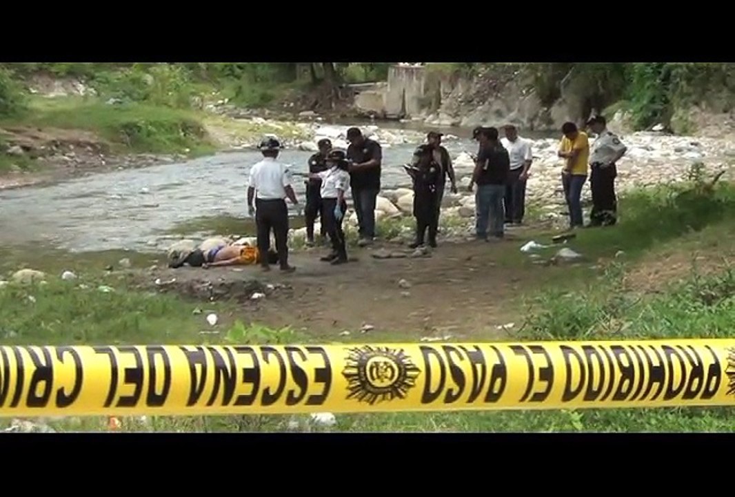 Localizan cuerpo sin vida en riachuelo de Guastatoya , El Progreso.