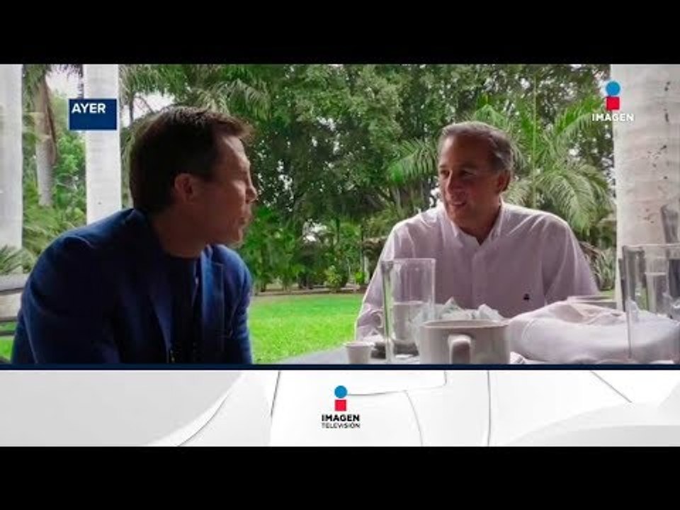 Meade se toma foto con Julio César Chávez | Noticias con Ciro Gómez Leyva