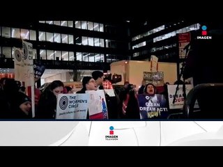 ‘Dreamers’ salen a las calles de Nueva York  | Noticias con Francisco Zea
