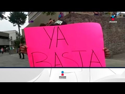 Juez niega vincular a profesor acusado de acoso | Noticias con Yuriria Sierra