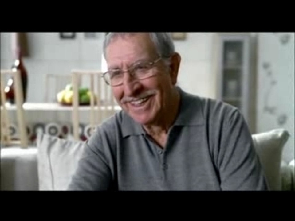 Wii Sports - Nintendo Wii - Niño, madre y abuelo [Spot]