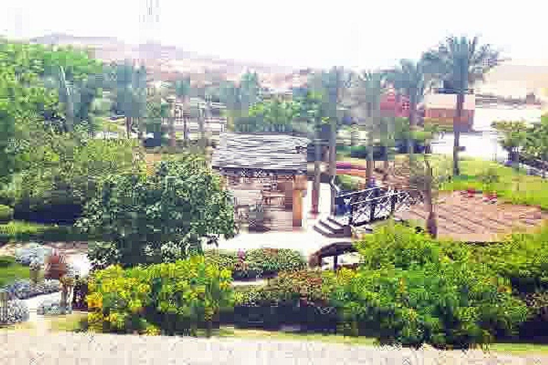 شاليه في لاجونا باي دور ارضي بجنينا و موقع متميز 230متر للبيع