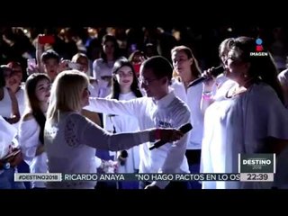 Vicente Fox recibe a Anaya en aeropuerto, mientras le gritan "¡Presidente!" | Noticias con Ciro
