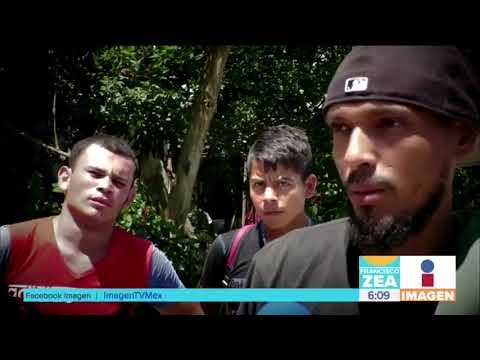 Migrantes varados por tren descarrillado en Veracruz | Noticias con Francisco Zea