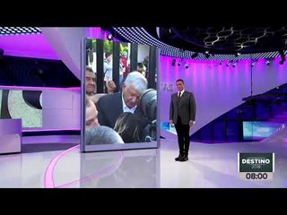 AMLO se encuentra afuera de la casilla en donde emitirá su voto