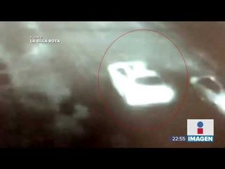 Hay más imágenes del auto de donde tiraron los cuerpos en Insurgentes