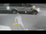Hombre sale desnudo a la calle a evitar que roben su camioneta | Noticias con Yuriria Sierra