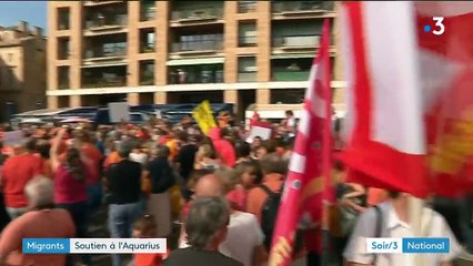 Migrants : des milliers de personnes mobilisées pour que l'Aquarius trouve un pavillon d'accueil