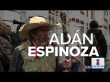 Líderes del movimiento de Atenco protestaron afuera de las oficinas de López Obrador