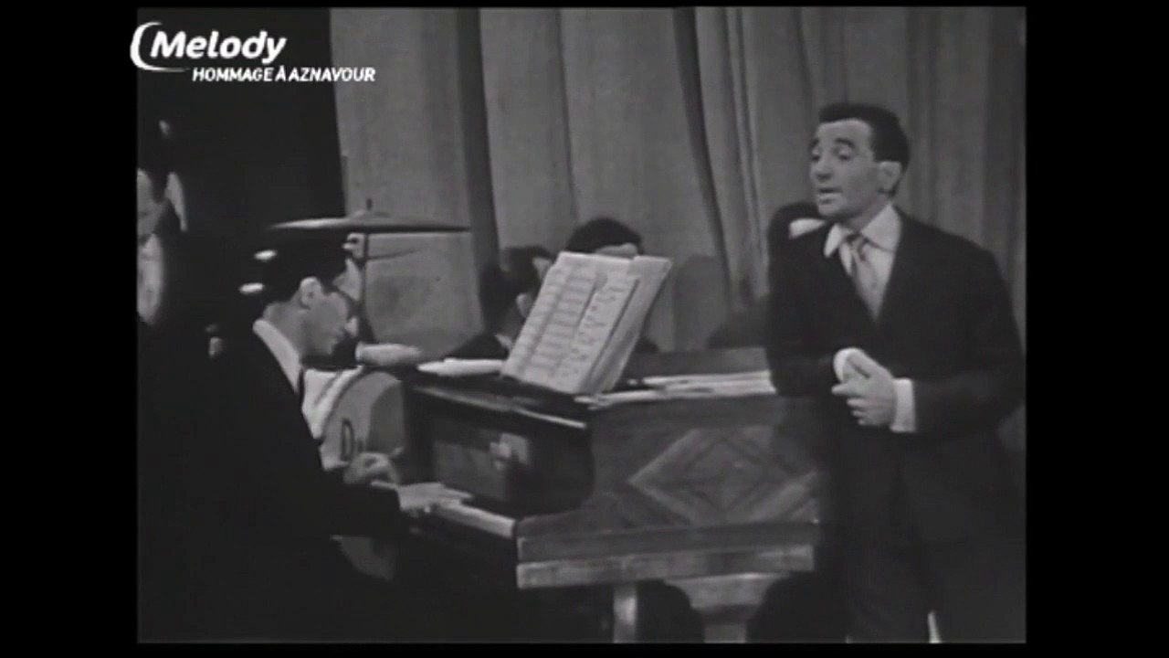 Charles Aznavour et Pierre Roche  Tant de monnaie+Paroles