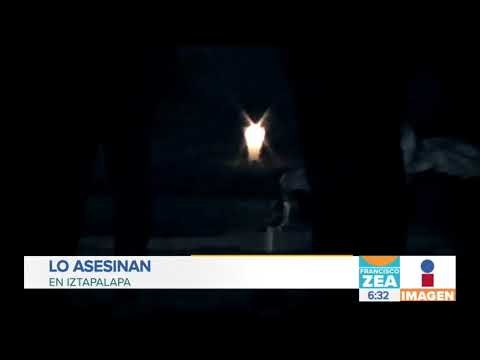 Vecinos de Iztapalapa destruyen coche tras chocar con motociclista | Noticias con Francisco Zea