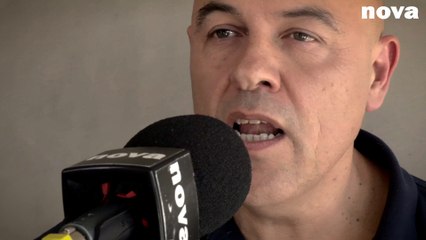 Dominique A (live) : « La Poésie » – Nova Book Box