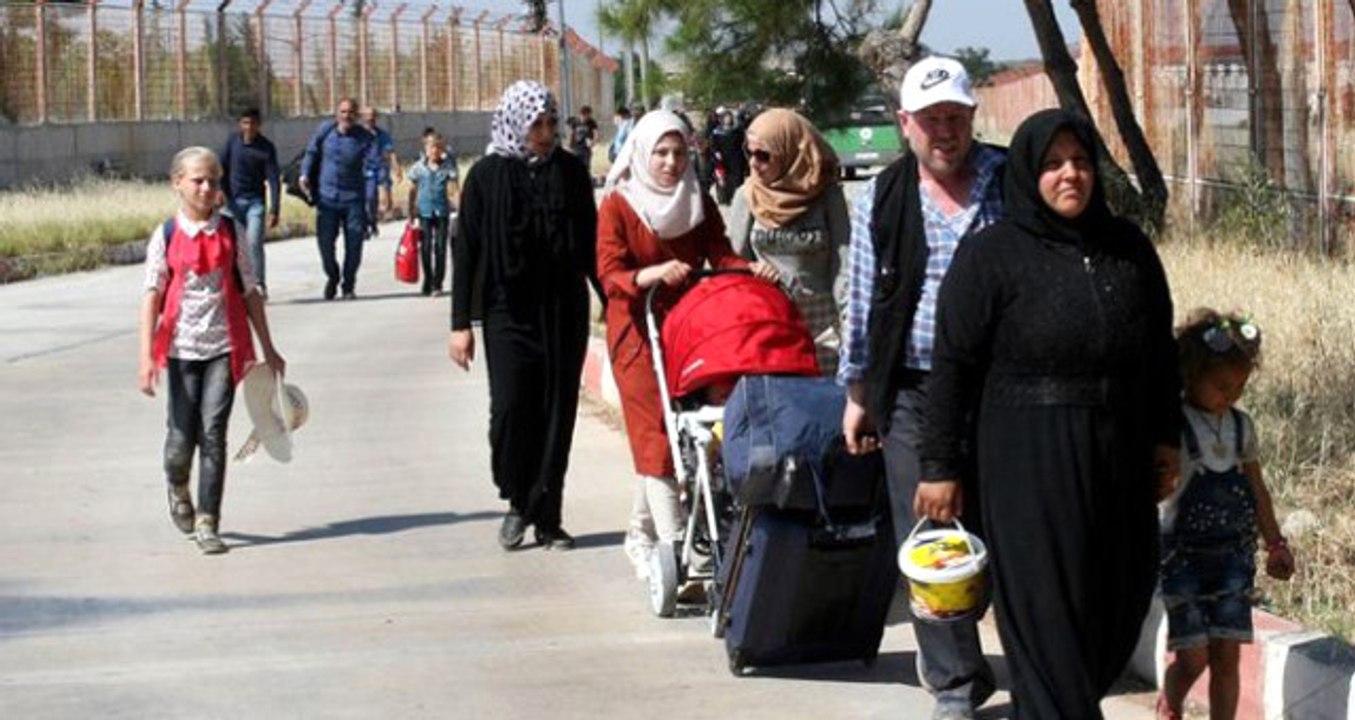 TSK'nın Fırat Kalkanı ve Zeytin Dalı Harekatlarının Ardından, 260 Bin Suriyeli Ülkesine Döndü
