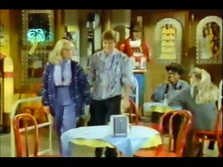 Valerie- The Big Fix-Up (S2E2)