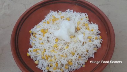 Download Video: Chana Dal Khichdi Recipe - Punjabi Chana Dal Khichdi - Chana Dal Pulao - Village Food Secrets