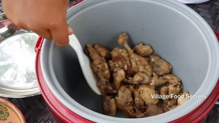 Chicken in Rice Cooker Recipe by Mubashir Saddique - Village Food Secrets