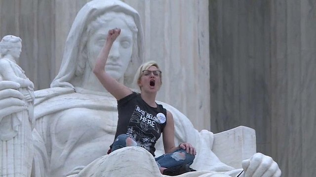 «Сенат очень нас подвёл»