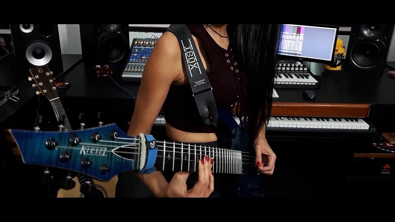 Kiesel Guitars   Paula Carregosa[1]
