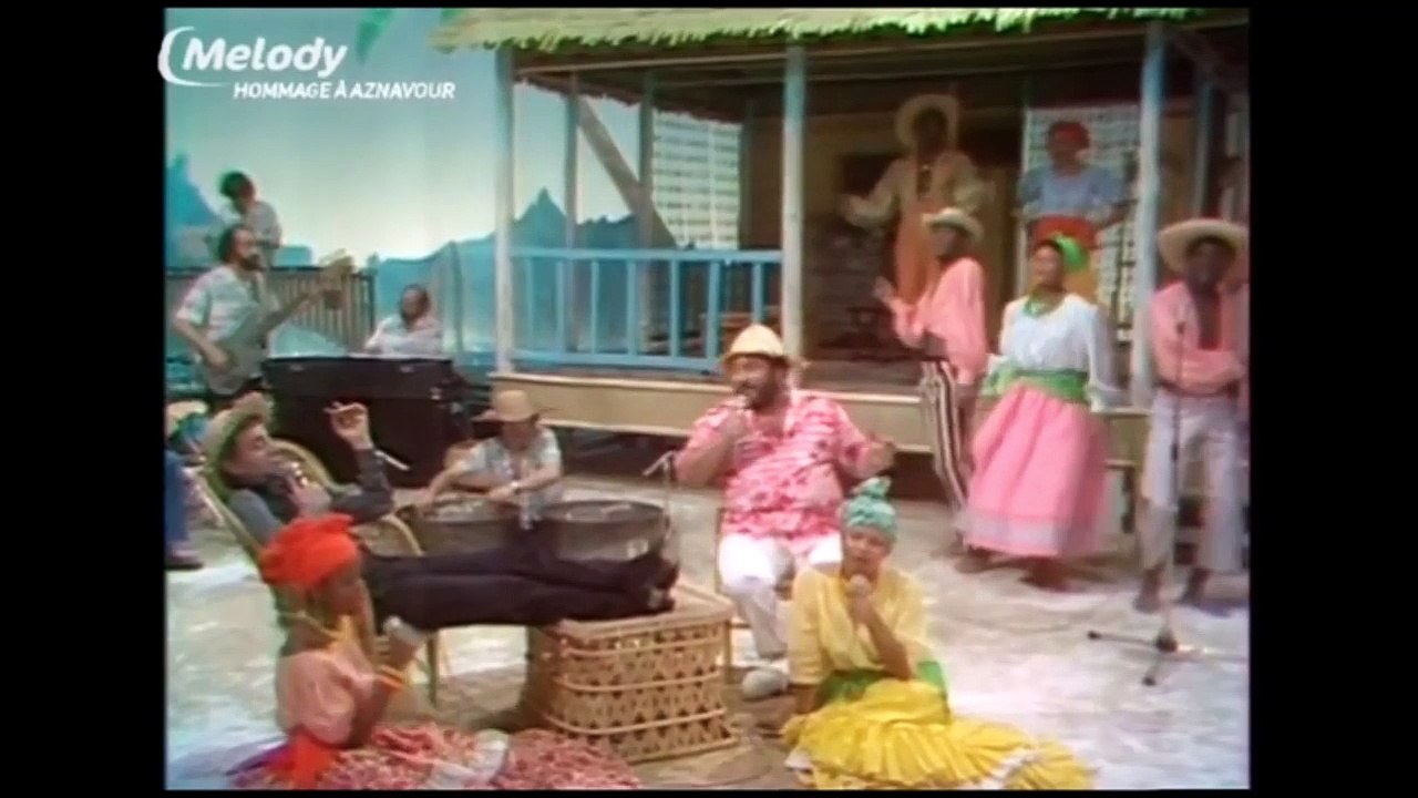 Charles Aznavour et Carlos   Papa Calypso+Paroles