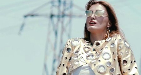 Tuğba Özay, Kıyafetiyle Alay Konusu Oldu