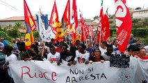 Italie : manifestation de soutien au maire 