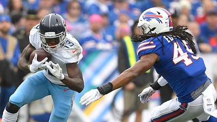 Tremaine Edmunds forces fumble on Taywan Taylor