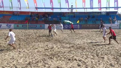 2018 Uluslararası Plaj Futbolu Kupası'nda Lokomotiv Şampiyon Oldu