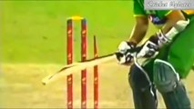 Destructive pace bowling in  cricket history // Stamp broken by pace bowling in cricket match.
