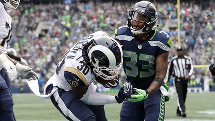 Todd Gurley shifts left for powerful TD rush