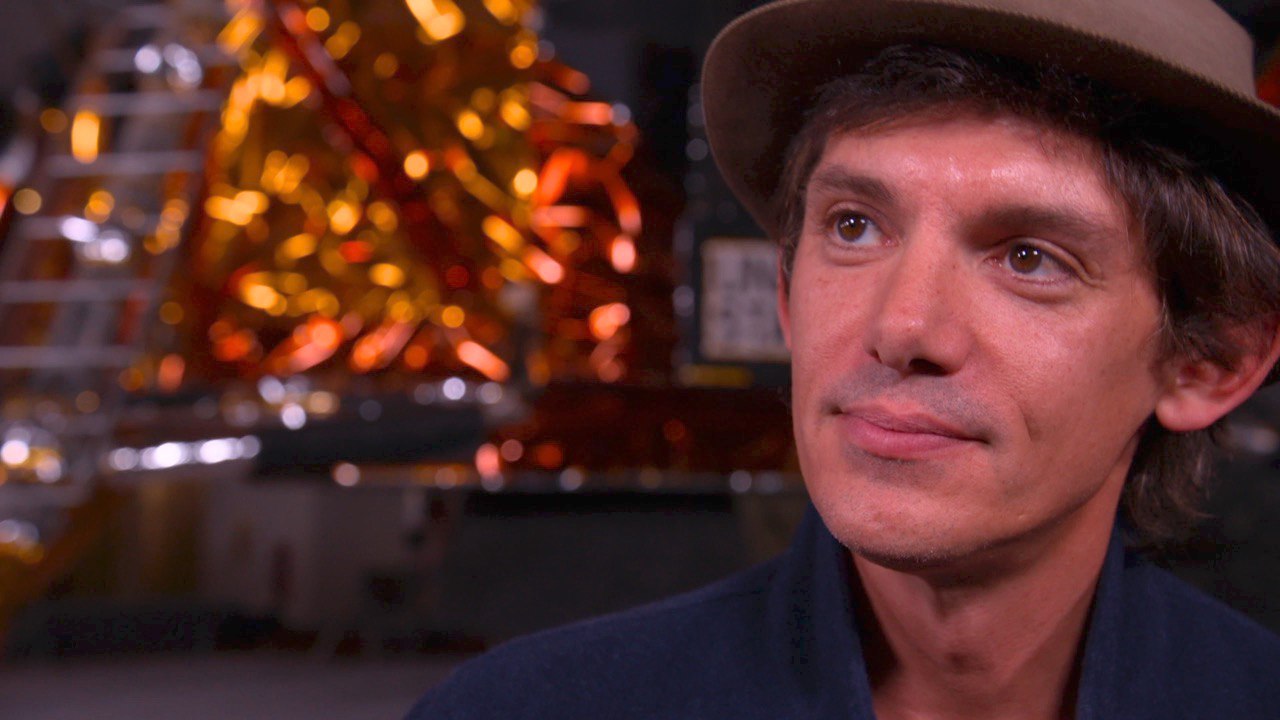 Lukas Haas Talks About Taking A Celebrity NASA Tour