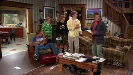 Complete Savages  S01E02 Tutoring