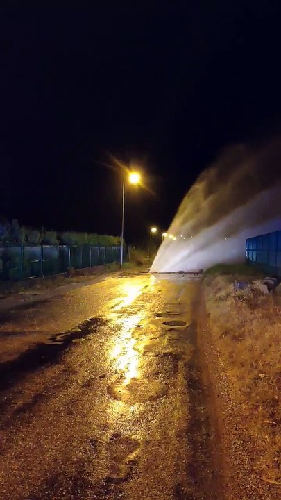 La rupture d'une canalisation en pleine nuit fait de gros dégâts