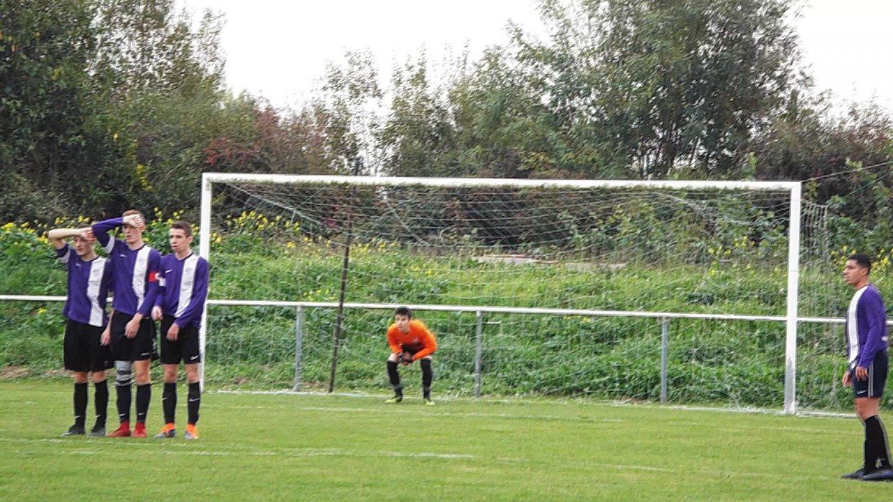 Coupe des Flandres U19.  BAC SPORTS - LAMBERSAT : 4 - 4  (TAB : 9 - 10)