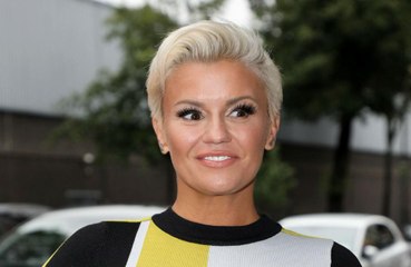 Kerry Katona to have boob job?