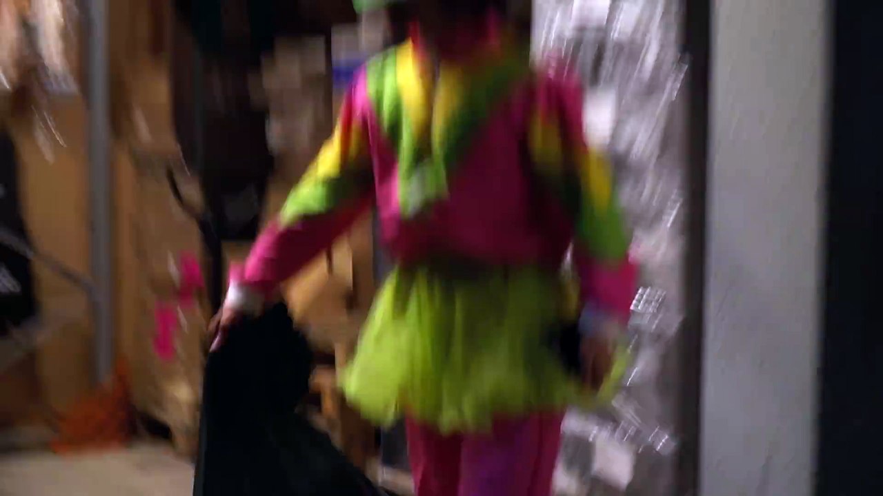 Der Arabische Weihnachtsmann ⎮ Younes jones