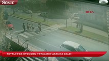Antalya'da otomobil yayaların arasına daldı 1’i ağır 3 yaralı