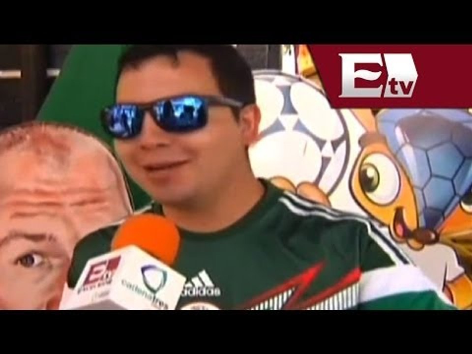 Mexicanos en Fortaleza asimilan la eliminación del Mundial/ Viva Brasil