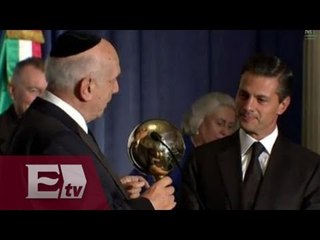 Recibe Peña Nieto el Premio al Estadista Mundial 2014  / Andrea Newman