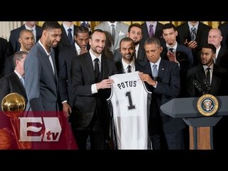 Obama recibió y reconoció en la Casa Blanca a los Spurs/ Gerardo Ruiz