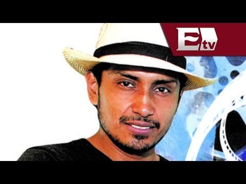 Las de cajón de Tenoch Huerta / Función con Adrían Ruíz