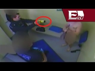 Desde la red: Hombre golpea a policía con su ropa interior; policía responde al ataque