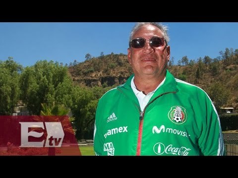 Leonardo Cuellar dejará de ser el entrenador del Tricolor femenil/ Gerardo Ruíz