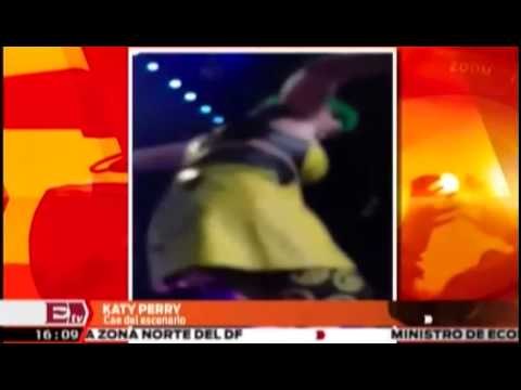 Katy Perry se cae del escenario sobre un fan que la grababa durante concierto / Joanna Vegabiestro
