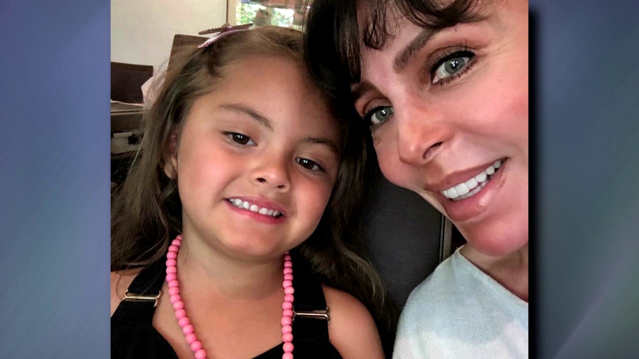 Verónica Castro sale a comer con su nieta Rafaela